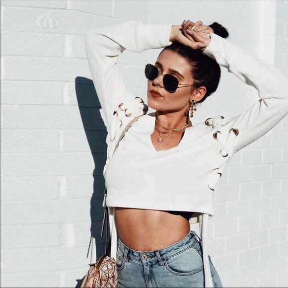 Oversized cropped sweatshirt - Picture 3 of 6